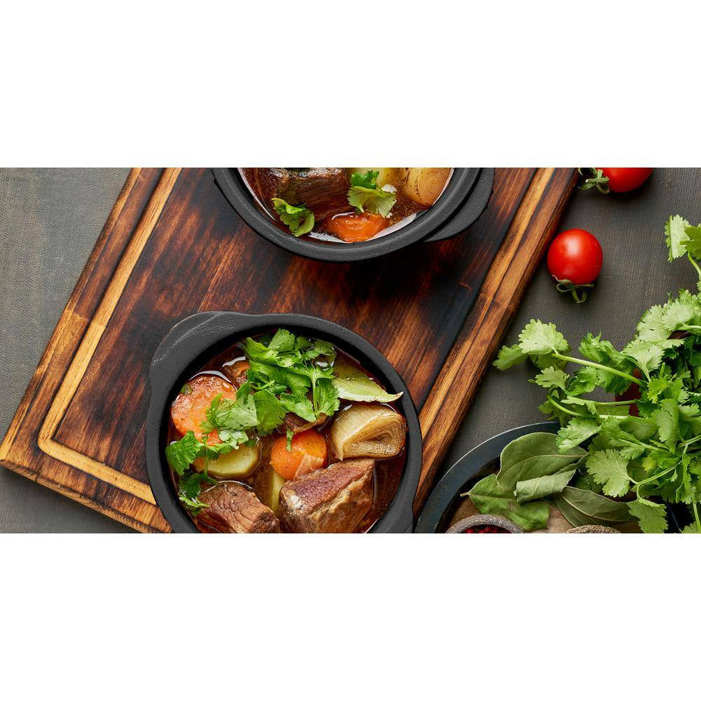 1.6 Qt. Black Mini Slow Cooker with 3-Cooking Settings